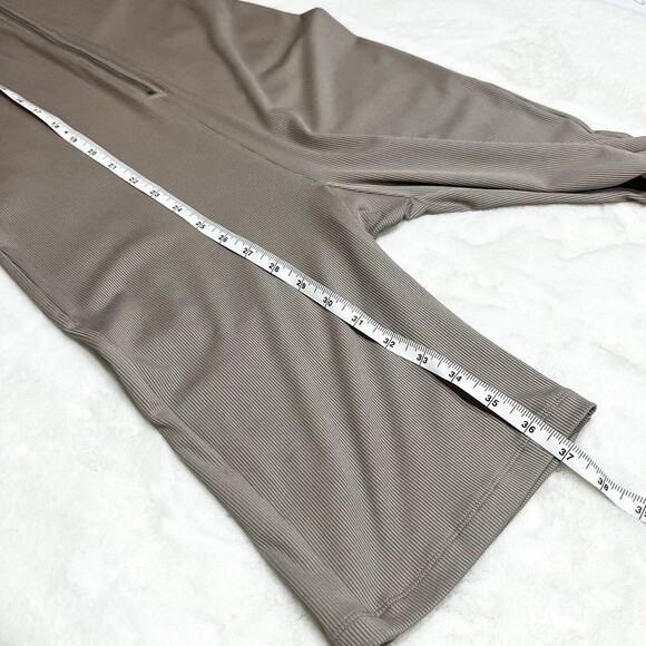 Nicholas Paola Jumpsuit Short Bodysuit Ribbed Mock Neck Tan Zip Women’s S NWT - Picture 11 of 11